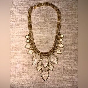 Kendra Scott Gretchen Gold/Clear Crackle
Statement Necklace